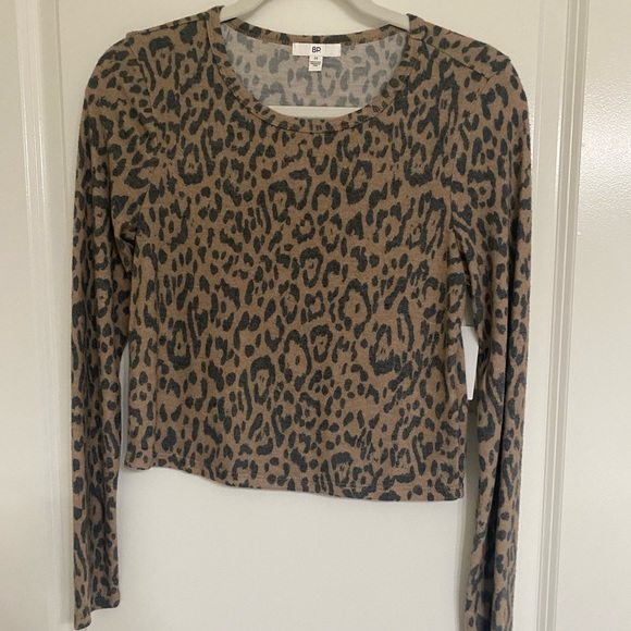 Nordstrom BP crop cheetah top - Picture 1 of 4